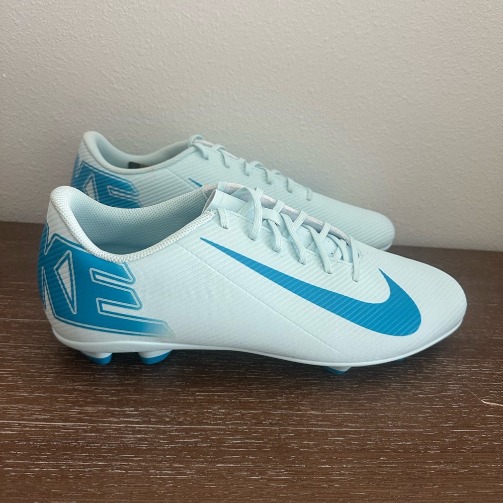 Nike Vapor 16 Soccer Cleats